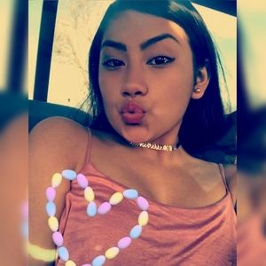 Meet your Posher, Pamela